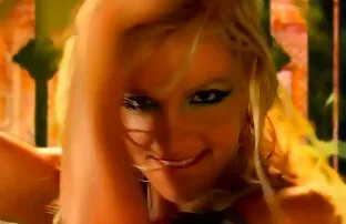 XXX 三つの驚きのレズビアン遊び各その他 女性 用 アダルト ビデオ 動画