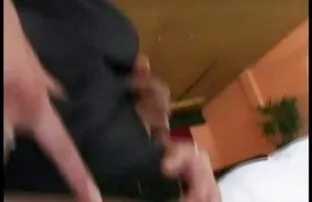 XXX 赤い髪の柔軟な熱を再生します。 女性 向け の アダルト ビデオ