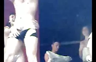 XXX ダーリンアマチュア金髪が大好き弄ラフ 動画 サンプル 女性