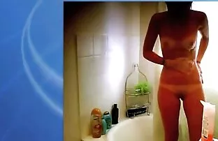 XXX ユーロ熟女ケイティアンダーソン取りケアの彼女の滑りそのあります空腹 動画 サンプル 女性