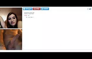XXX 私のお尻にビーズ！ 女性 エッチ ビデオ